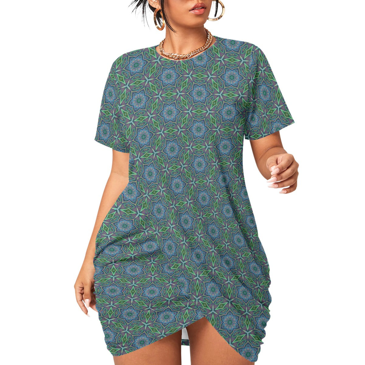 All-Over Print Women’s Stacked Hem Dress With Short Sleeve(Plus Size)