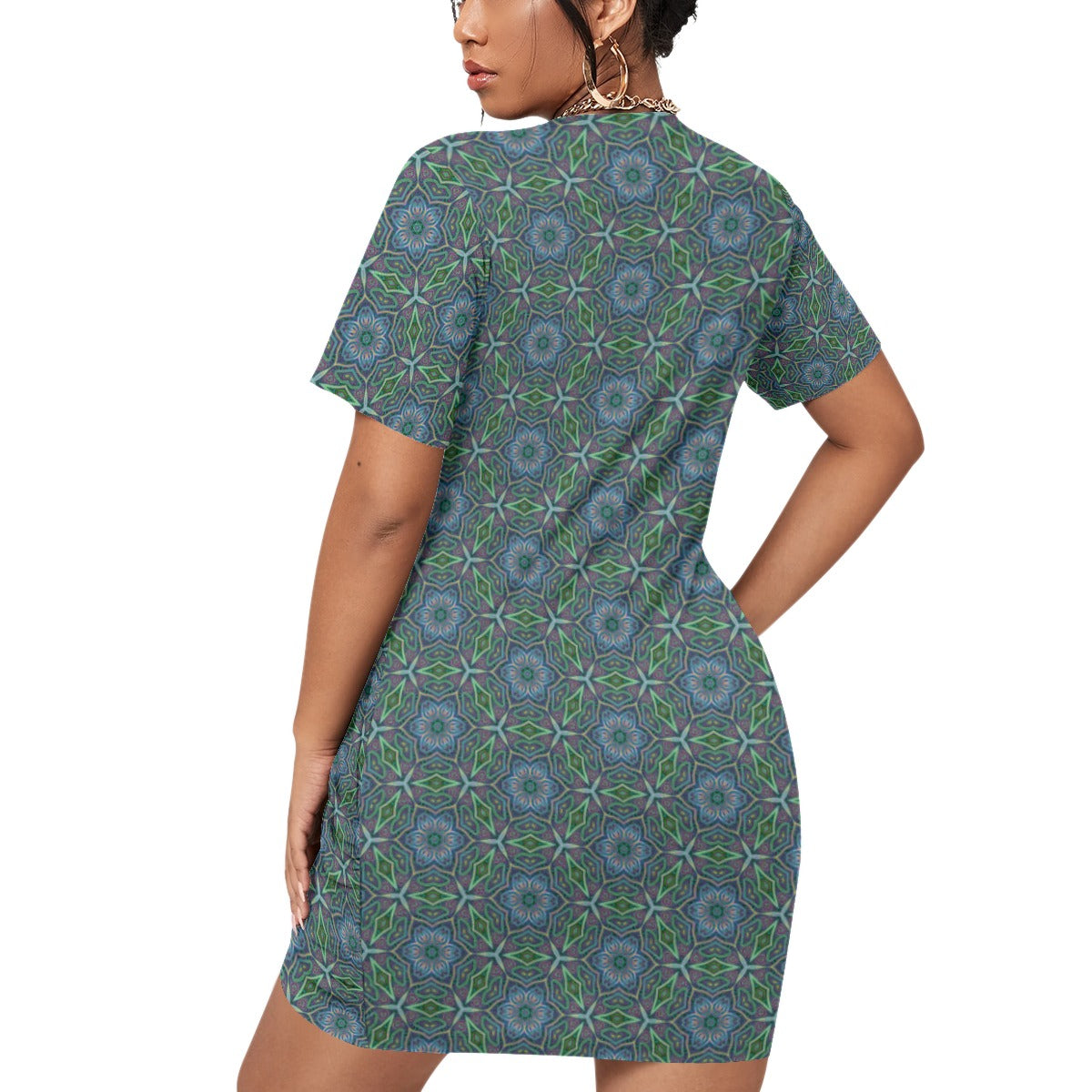 All-Over Print Women’s Stacked Hem Dress With Short Sleeve（Plus Size）